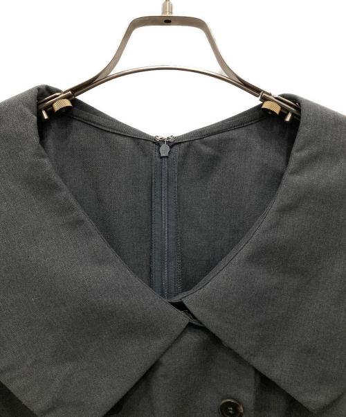 HER LIP TO（ハーリップトゥ）Her lip to (ハーリップトゥ) ノースリーブワンピース グレー サイズ:Sの古着・服飾アイテム