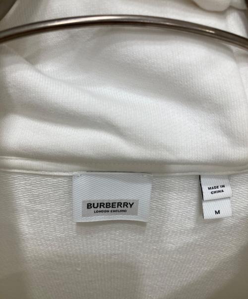 BURBERRY LONDON（バーバリーロンドン）BURBERRY LONDON (バーバリーロンドン) ホースフェリープリントプルオーバーパーカー ホワイト サイズ:Mの古着・服飾アイテム