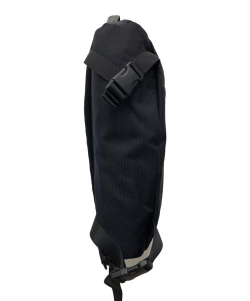 AER（エアー）Aer (エアー) Travel Sling Bag/エアー トラベル スリング ブラックの古着・服飾アイテム