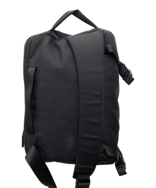 AER（エアー）Aer (エアー) Travel Sling Bag/エアー トラベル スリング ブラックの古着・服飾アイテム