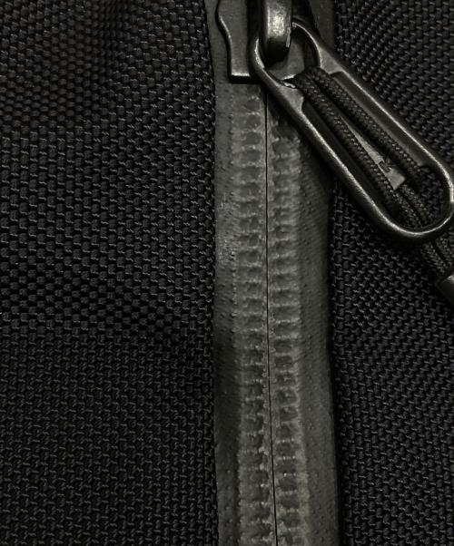 AER（エアー）Aer (エアー) Travel Sling Bag/エアー トラベル スリング ブラックの古着・服飾アイテム