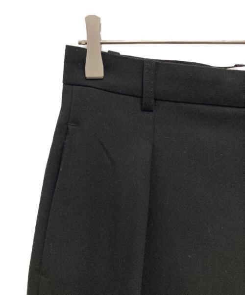 OHOTORO（オオトロ）OHOTORO (オオトロ) タックワイドパンツ ブラック サイズ:MEDIUMの古着・服飾アイテム
