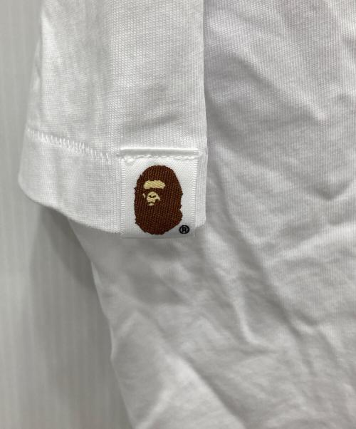 A BATHING APE（アベイシングエイプ）A BATHING APE (アベイシングエイプ) MAP CAMO BY BATHING APE RELAXED FIT TEE ホワイト×ブルー サイズ:2XLの古着・服飾アイテム