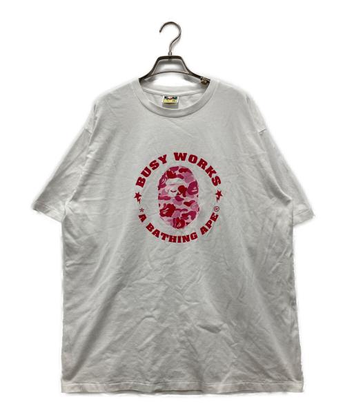 A BATHING APE（アベイシングエイプ）A BATHING APE (アベイシングエイプ) Camo Busy Works Sta Tee ホワイト サイズ:2XLの古着・服飾アイテム