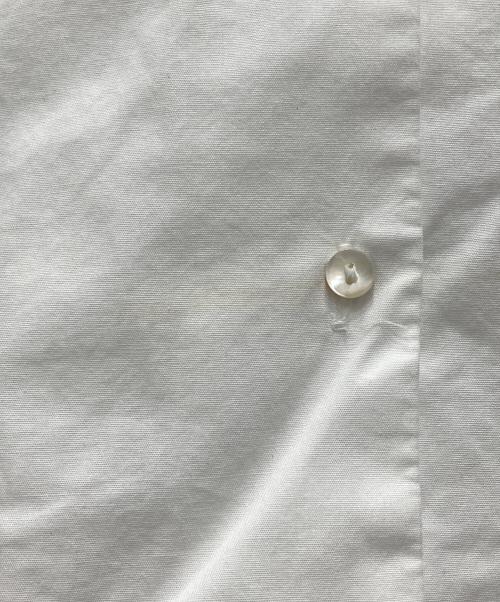 mizuiro-ind（ミズイロインド）mizuiro-ind (ミズイロインド) スキッパーシャツ ホワイト サイズ:Fの古着・服飾アイテム