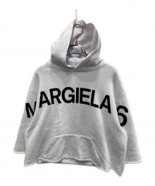 MM6 Maison Margiela（エムエムシックスメゾンマルジェラ）の古着「ロゴフーデッドパーカ-」｜ホワイト