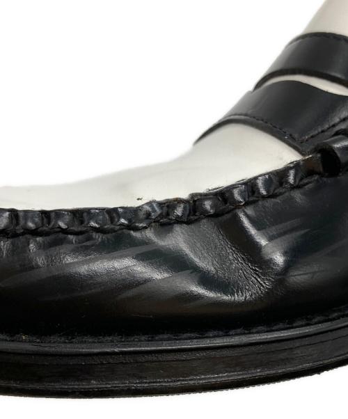 G.H.BASS&CO.（ジー・エイチ・バス）G.H.BASS&CO. (ジー・エイチ・バス) LARSON MOC PENNY LOAFER/ラーソン ペニーローファー ブラック×ホワイト サイズ:US6.5の古着・服飾アイテム