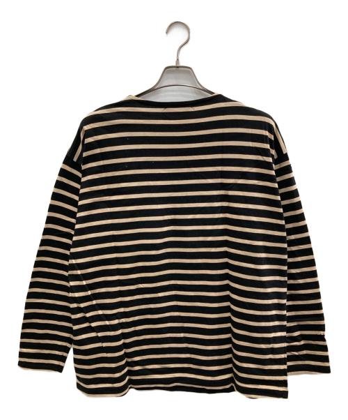 AUBERGE（オーベルジュ）AUBERGE (オーベルジュ) ボーダーカットソー ブラック×ベージュ サイズ:44の古着・服飾アイテム