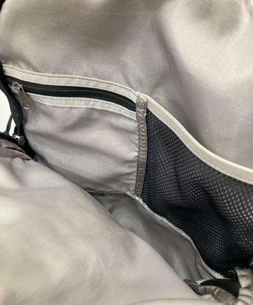 Patagonia（パタゴニア）Patagonia (パタゴニア) レフュジオパックリュック ブラックの古着・服飾アイテム