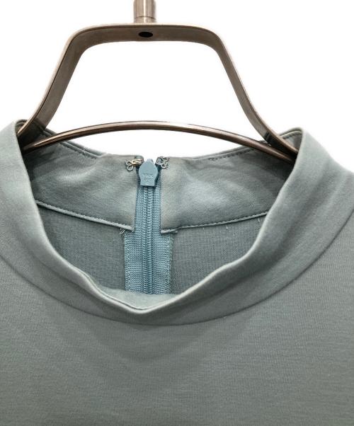 Graphpaper（グラフペーパー）Graphpaper (グラフペーパー) Fine Smooth Mock Neck Panel Line Dress サックスブルーの古着・服飾アイテム
