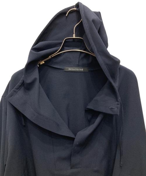 mizuiro-ind（ミズイロインド）mizuiro-ind (ミズイロインド) フード付プルオーバー ネイビー サイズ:Fの古着・服飾アイテム