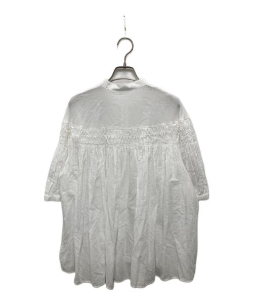 SHIPS（シップス）SHIPS (シップス) コットンボイル ピンタック デザイン ブラウス ホワイト サイズ:ONE SIZE 未使用品の古着・服飾アイテム