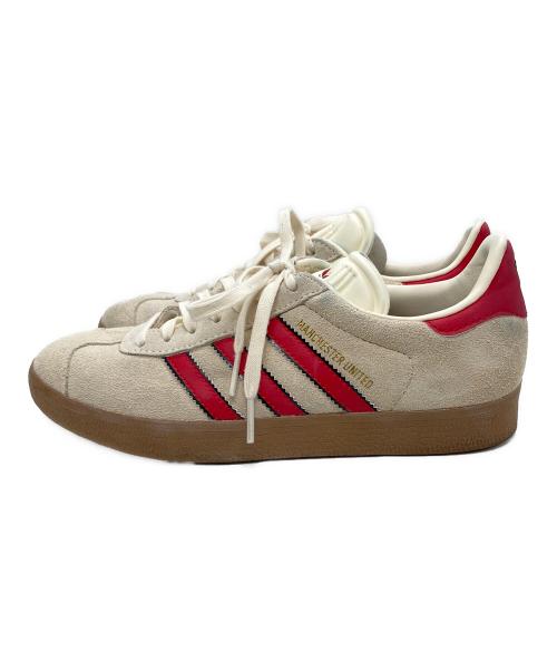 adidas（アディダス）adidas (アディダス) Manchester United (マンチェスターユナイテッド) Gazelle Terrace ベージュ サイズ:23.5の古着・服飾アイテム