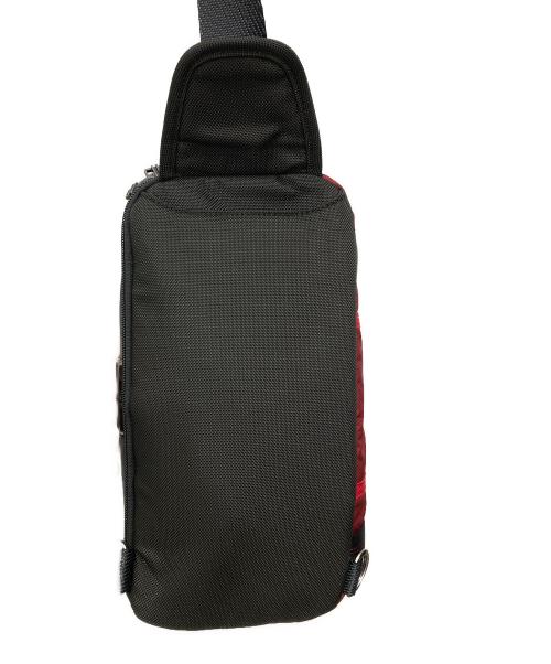 TUMI（トゥミ）TUMI (トゥミ) プラトーン スリング レッド・デザートの古着・服飾アイテム