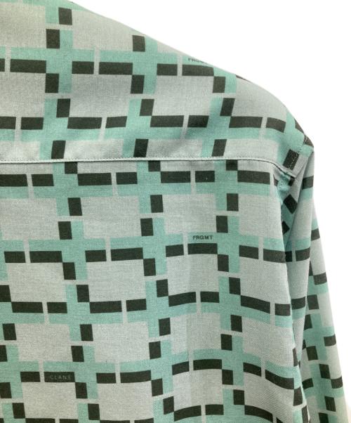 CLANE（クラネ）CLANE (クラネ) FRAGMENT DESIGN (フラグメントデザイン) ウォールグラフィックデザインシャツ グリーン サイズ:Sの古着・服飾アイテム