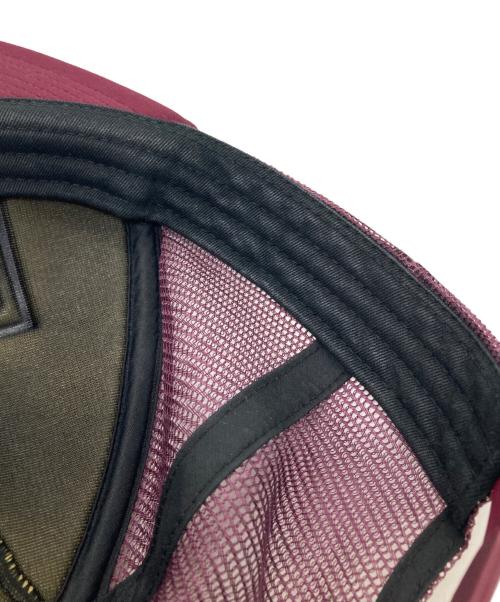 SUPREME（シュプリーム）SUPREME (シュプリーム) stamped mesh back 5-panel maroon/スタンプロゴ メッシュ バック ファイブパネル マルーン レッドの古着・服飾アイテム