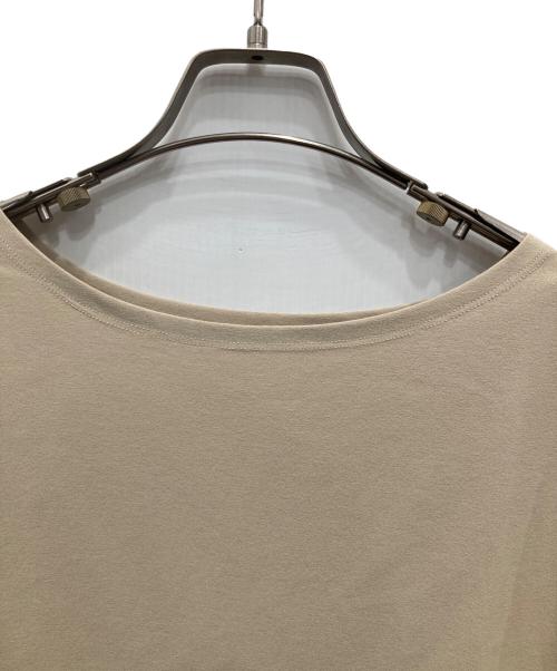 forme（フォルメ）forme (フォルメ) ロングスリーブカットソー ベージュ サイズ:F 未使用品の古着・服飾アイテム
