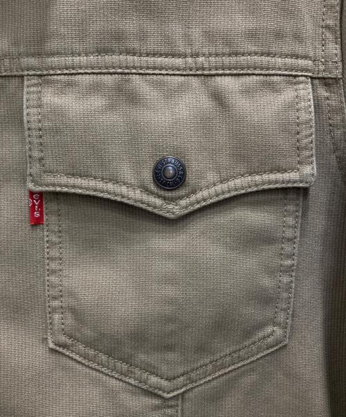 LEVI'S（リーバイス）LEVI'S (リーバイス) 中綿ジャケット ベージュ サイズ:Mの古着・服飾アイテム