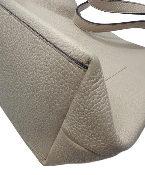 FURLA（フルラ）FURLA (フルラ) DAFNE S HOBO/ダフネ エス ホーボー ベージュの古着・服飾アイテム