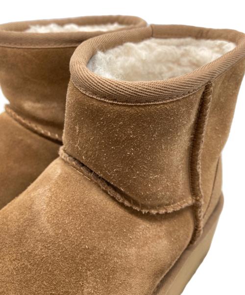 UGG（アグ）UGG (アグ) Classic Mini Platform / 厚底ムートンブーツクラシック ミニ プラットフォーム  ブラウン サイズ:23の古着・服飾アイテム
