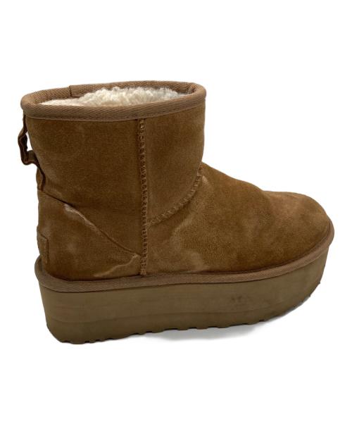 UGG（アグ）UGG (アグ) Classic Mini Platform / 厚底ムートンブーツクラシック ミニ プラットフォーム  ブラウン サイズ:23の古着・服飾アイテム