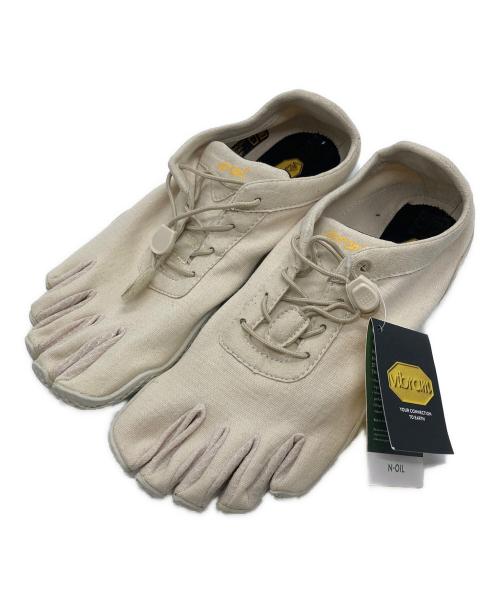 vibram fivefingers（ビブラム ファイブフィンガーズ）Vibram FiveFingers (ビブラム ファイブフィンガーズ) W KSO ECO/ケーエスオー エコ ホワイト サイズ:24.5 未使用品の古着・服飾アイテム
