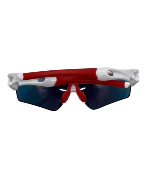 OAKLEY（オークリー）OAKLEY (オークリー) サングラス ホワイトの古着・服飾アイテム