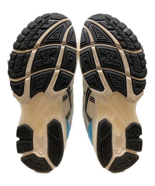 asics（アシックス）asics (アシックス) KITH (キス) カプコン (カプコン) Gel-Kayano 14/ゲルカヤノ　14  ホワイト サイズ:27.0の古着・服飾アイテム