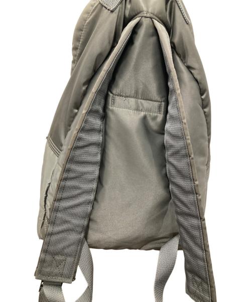 PORTER（ポーター）PORTER (ポーター) DAYPACK/デイパック グレーの古着・服飾アイテム