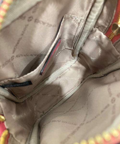 MICHAEL KORS（マイケルコース）MICHAEL KORS (マイケルコース) レザークロスボディバッグの古着・服飾アイテム