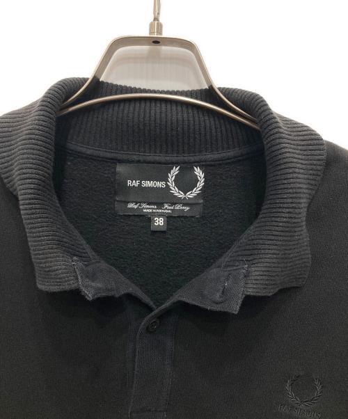 FRED PERRY（フレッドペリー）FRED PERRY (フレッドペリー) RAF SIMONS (ラフシモンズ) スウェット ブラック サイズ:38の古着・服飾アイテム