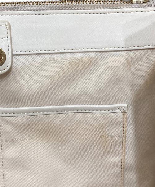 COACH（コーチ）COACH (コーチ) クロスビー キャリーオールバッグ ベージュの古着・服飾アイテム