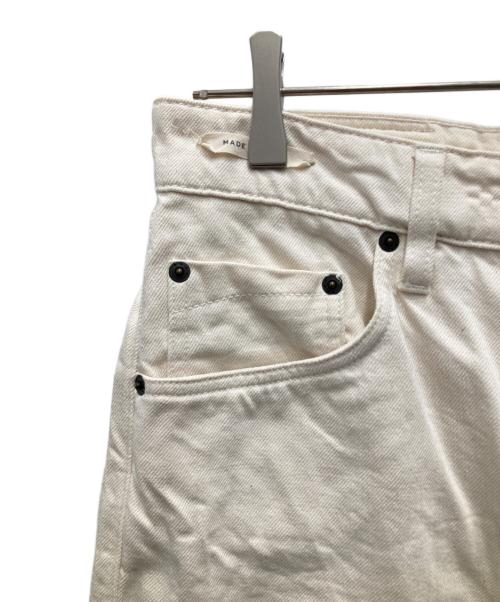 YCHAI（イカイ）YCHAI (イカイ) デニムパンツ アイボリー サイズ:30の古着・服飾アイテム