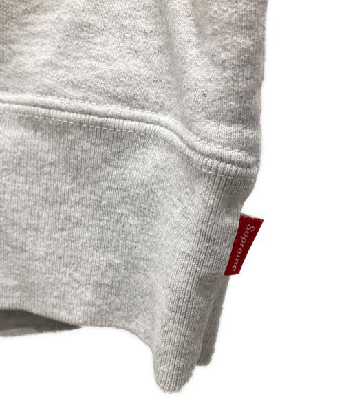 SUPREME（シュプリーム）Supreme (シュプリーム) Small Box Logo Crewneck/スモール ボックス ロゴ クルーネック ライトグレー サイズ:Sの古着・服飾アイテム