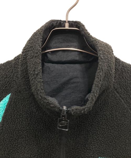 NIKE（ナイキ）NIKE (ナイキ) atmos (アトモス) BIG SWOOSH BOA REVERSIBLE JKT/ビッグ スウッシュ ボア リバーシブル ジャケット ブラック サイズ:Mの古着・服飾アイテム