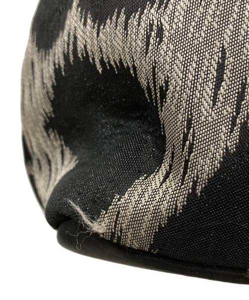 Vivienne Westwood（ヴィヴィアンウエストウッド）Vivienne Westwood (ヴィヴィアンウエストウッド) フラップトートバッグ ブラック×グレーの古着・服飾アイテム