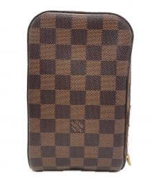 LOUIS VUITTON（ルイ ヴィトン）の古着「ジェロニモス ボディーバッグ」｜ブラウン