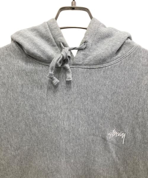 stussy（ステューシー）stussy (ステューシー) STOCK LOGO HOOD/ストックロゴ フーディ グレー サイズ:Lの古着・服飾アイテム