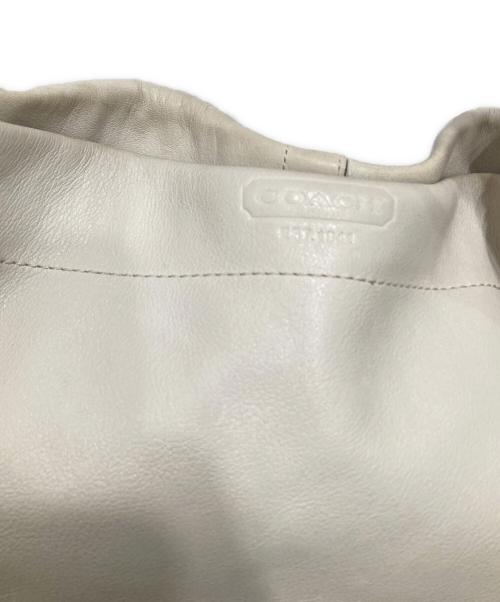COACH（コーチ）COACH (コーチ) ミディアム カーリー レザー ホーボー ワンショルダーバッグ ベージュの古着・服飾アイテム