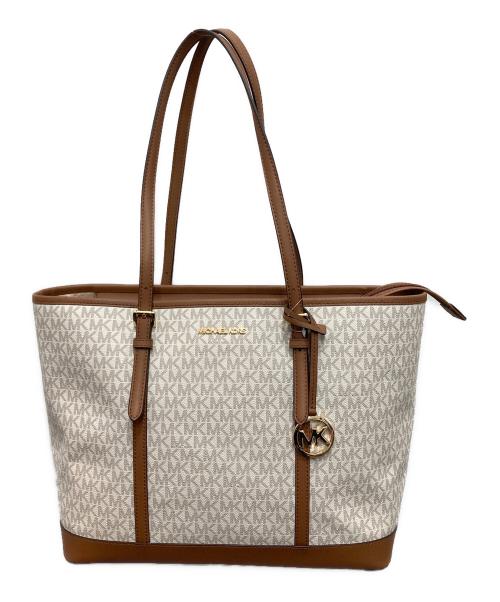MICHAEL KORS（マイケルコース）MICHAEL KORS (マイケルコース) JET SET TRAVEL トートバッグ ベージュ×ブラウン 未使用品の古着・服飾アイテム