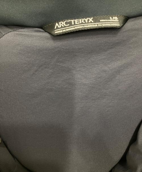 ARC'TERYX（アークテリクス）ARC'TERYX (アークテリクス) ATOM AR HOODY/アトムARフーディ ネイビー サイズ:Lの古着・服飾アイテム