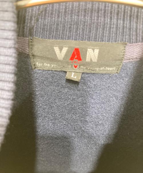 VAN（ヴァン）VAN (ヴァン) スウェットアワードジャケット ネイビー×ベージュ サイズ:Lの古着・服飾アイテム