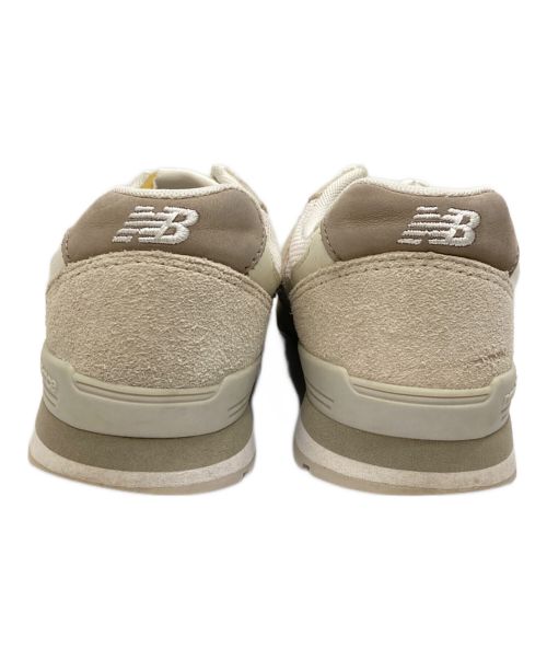 NEW BALANCE（ニューバランス）NEW BALANCE (ニューバランス) ローカットスニーカー ベージュ サイズ:24.5cmの古着・服飾アイテム