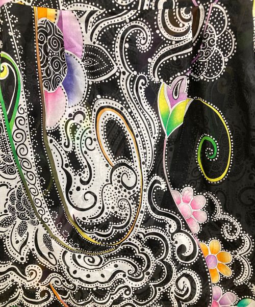 LEONARD FASHION（レオナールファッション）LEONARD FASHION (レオナールファッション) 総柄シャツ ブラック サイズ:11Rの古着・服飾アイテム