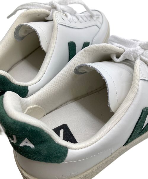 VEJA（ヴェジャ）VEJA (ヴェジャ) スニーカー ホワイト サイズ:25の古着・服飾アイテム