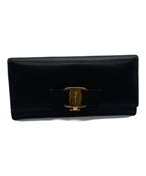 Salvatore Ferragamo（サルヴァトーレ フェラガモ）Salvatore Ferragamo (サルヴァトーレ フェラガモ) ヴァラリボンウォレット ブラックの古着・服飾アイテム