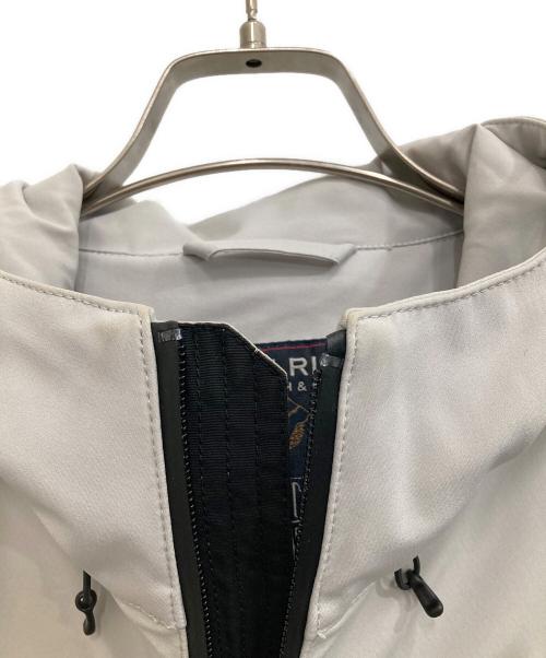 WOOLRICH（ウールリッチ）WOOLRICH (ウールリッチ) ソフトシェルラダージャケット グレー サイズ:Sの古着・服飾アイテム