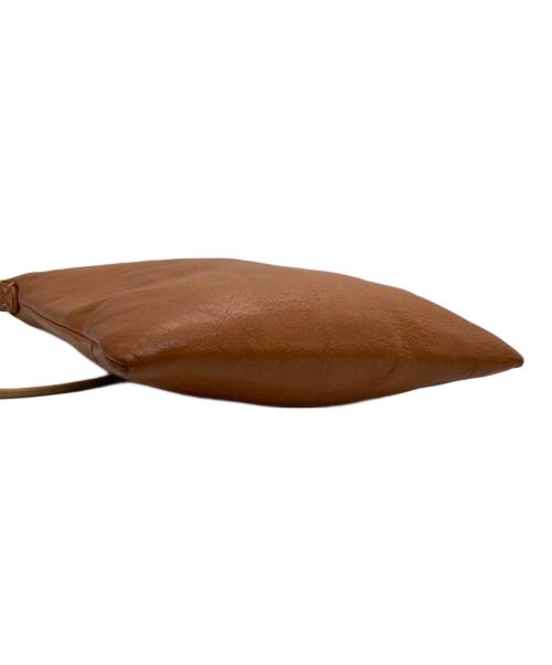 SLOW（スロウ）SLOW (スロウ) BEAMS (ビームス) レザーサコッシュ ブラウンの古着・服飾アイテム