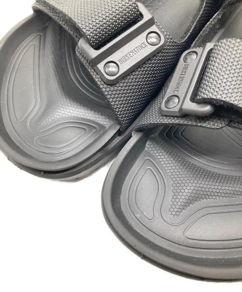 BIRKENSTOCK（ビルケンシュトック）BIRKENSTOCK (ビルケンシュトック) ストラップサンダル ブラック サイズ:270の古着・服飾アイテム