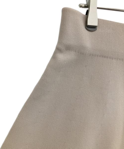 自由区（ジユウク）自由区 (ジユウク) ニットスカート ベージュ サイズ:XLの古着・服飾アイテム